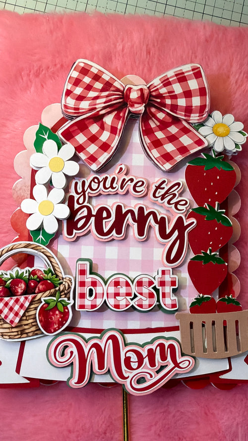 Berry caketopper