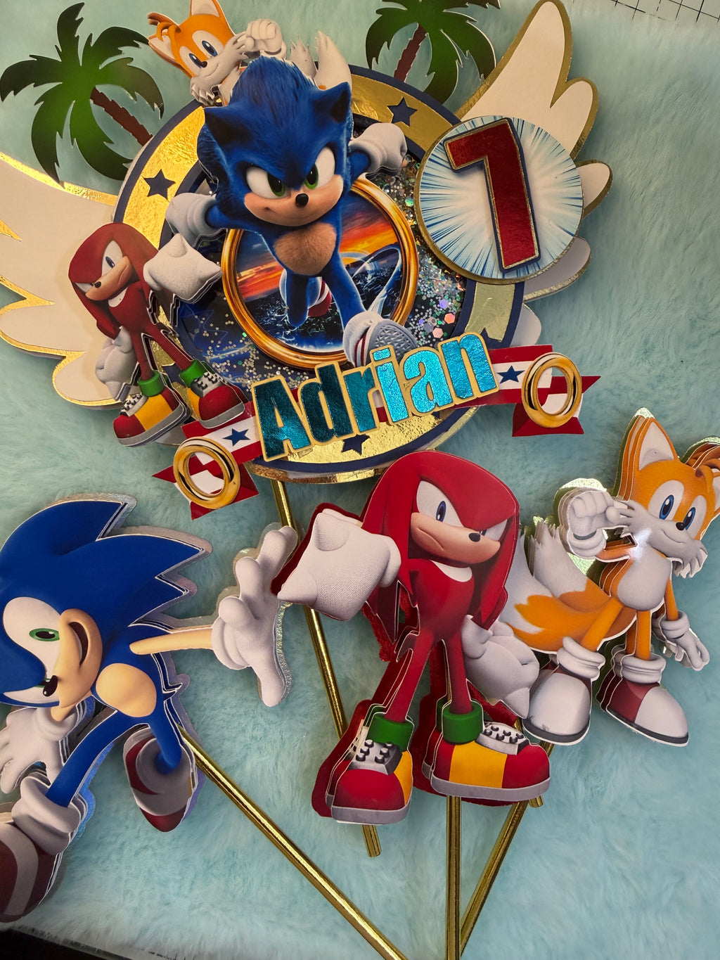 Sonic cake topper