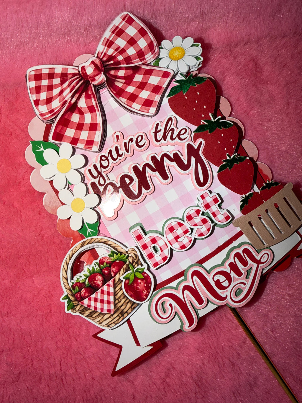 Berry caketopper